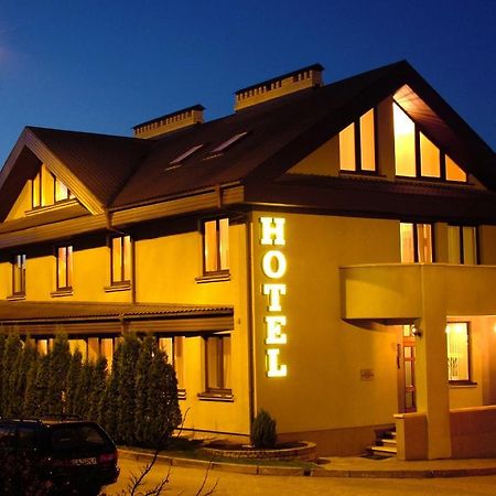 Hotel Senas Namas Alytus Buitenkant foto