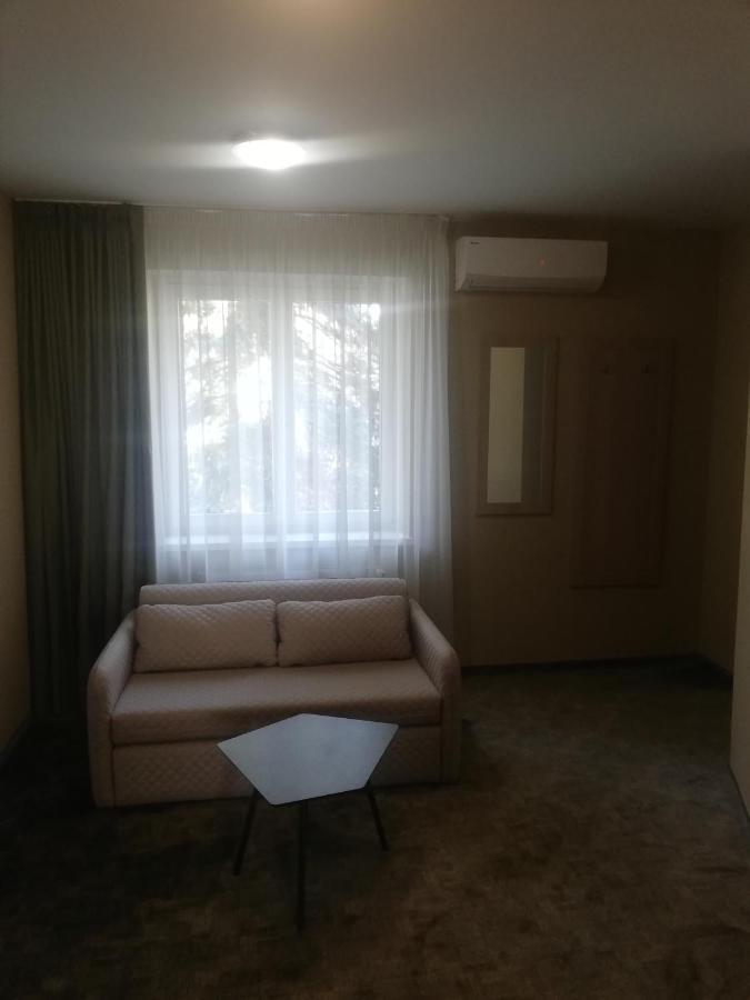 Hotel Senas Namas Alytus Buitenkant foto
