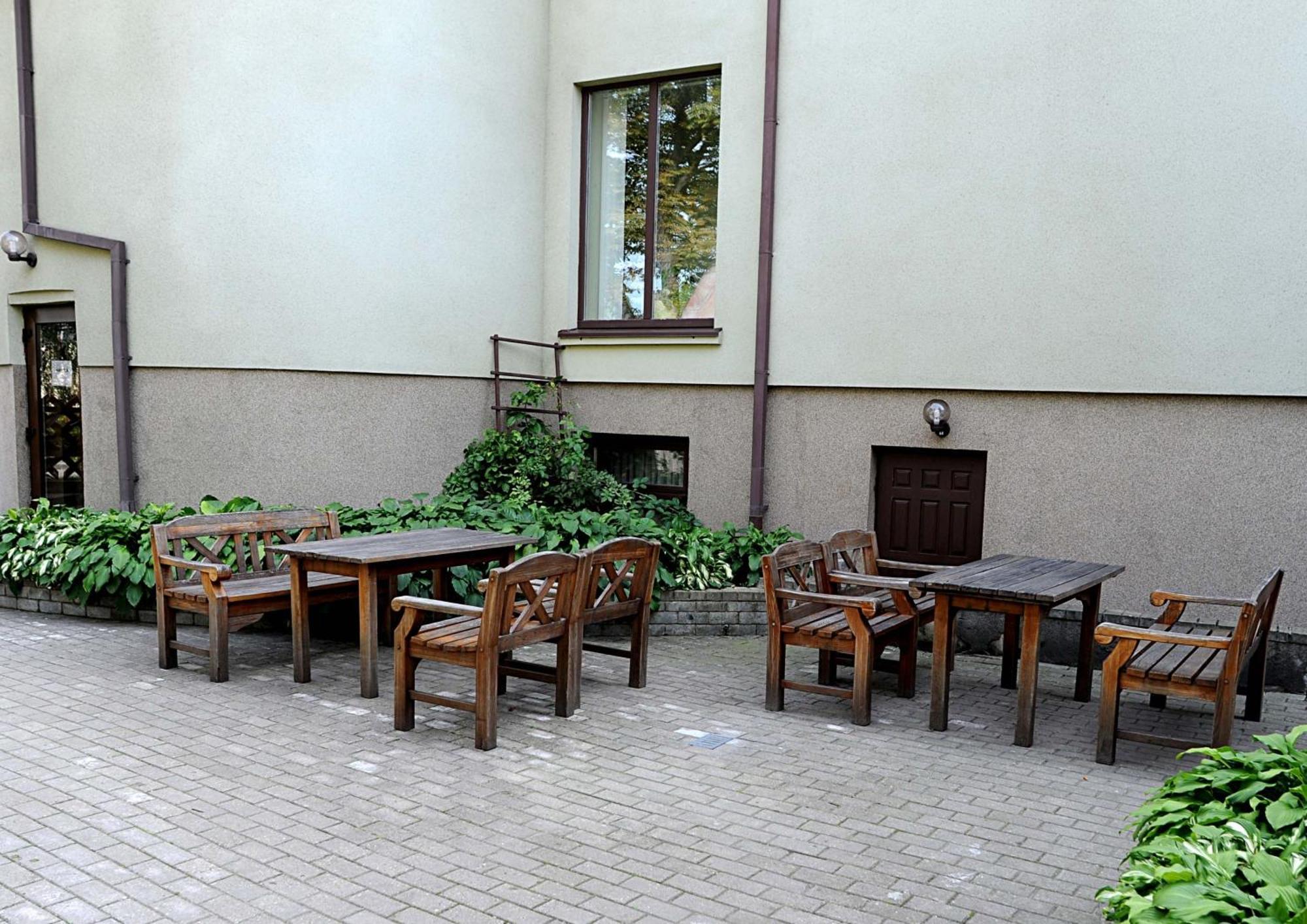 Hotel Senas Namas Alytus Buitenkant foto